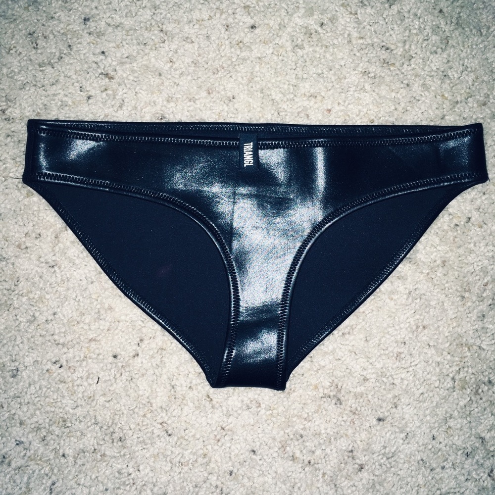 NEW TRIANGL bikini bottoms